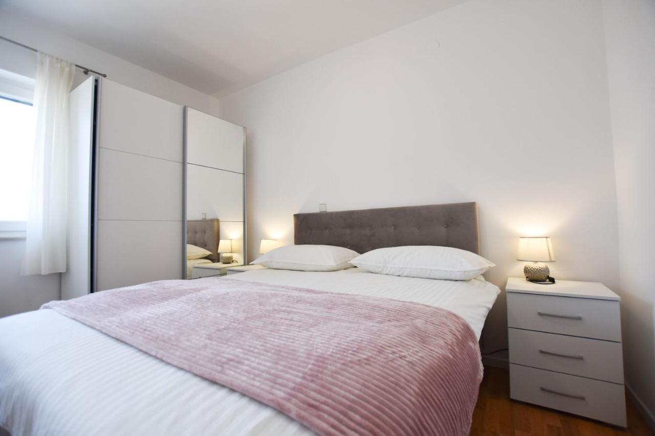 Apartments Danica Primošten Dış mekan fotoğraf